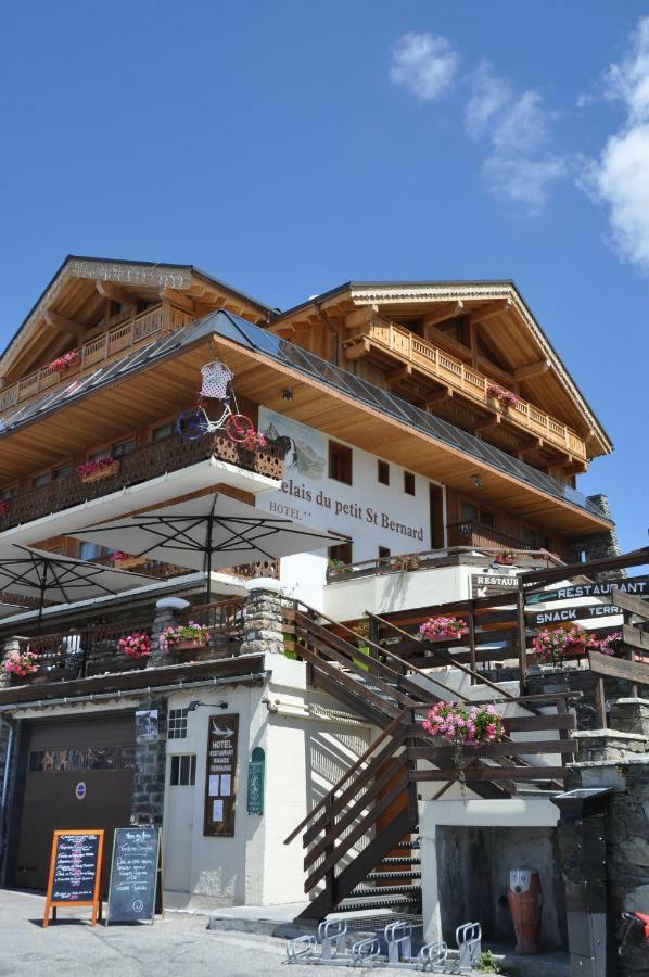 فندق لا روزييرفي  Le Relais Du Petit Saint Bernard المظهر الخارجي الصورة